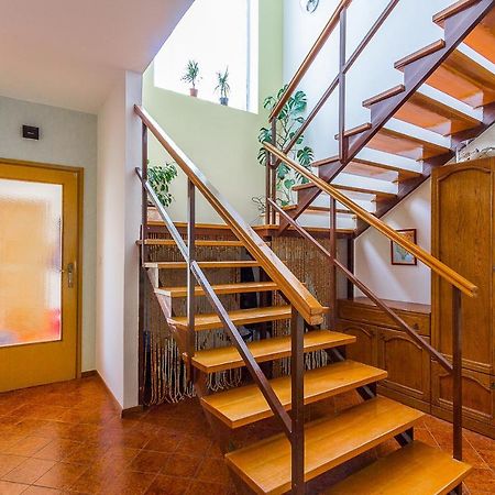 Holiday Home Villa プーラ 部屋 写真